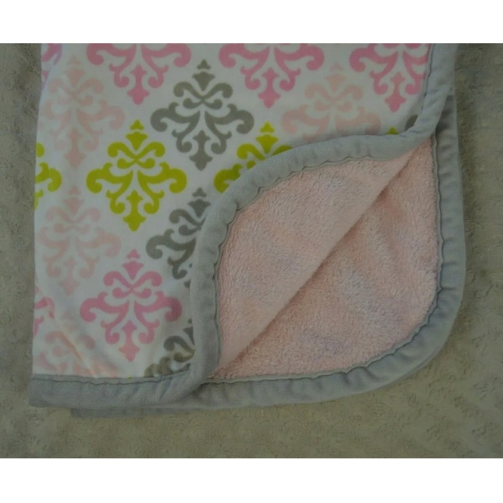 Blankets & Beyond Damask Baby Blanket Pink Gray White Green Security Lovey